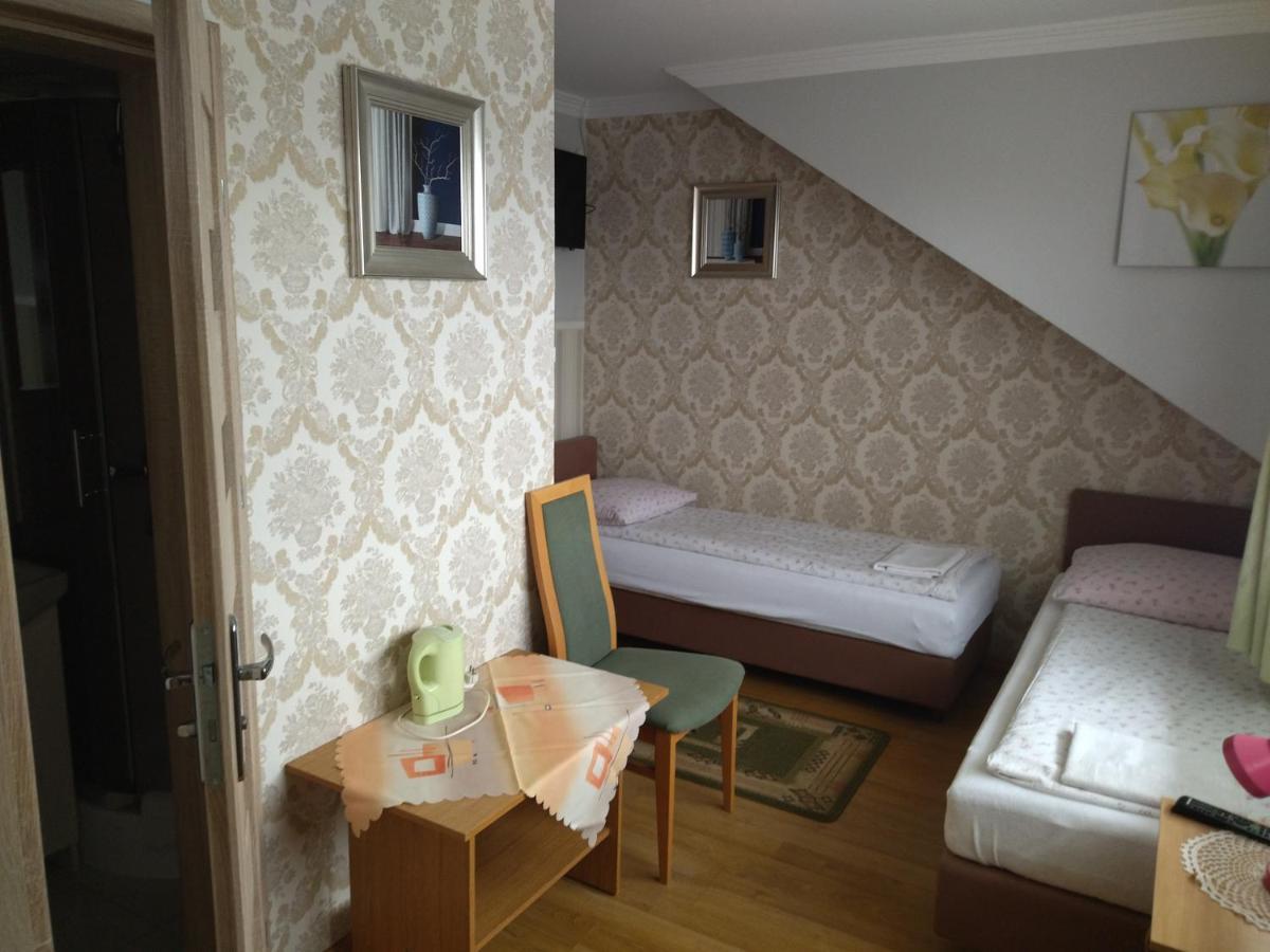Karolinka Leba Apartamento Exterior foto